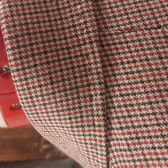 Kulson blazer I'm not sure about the color it's looks like rusty orange or light - Picture 7 of 12